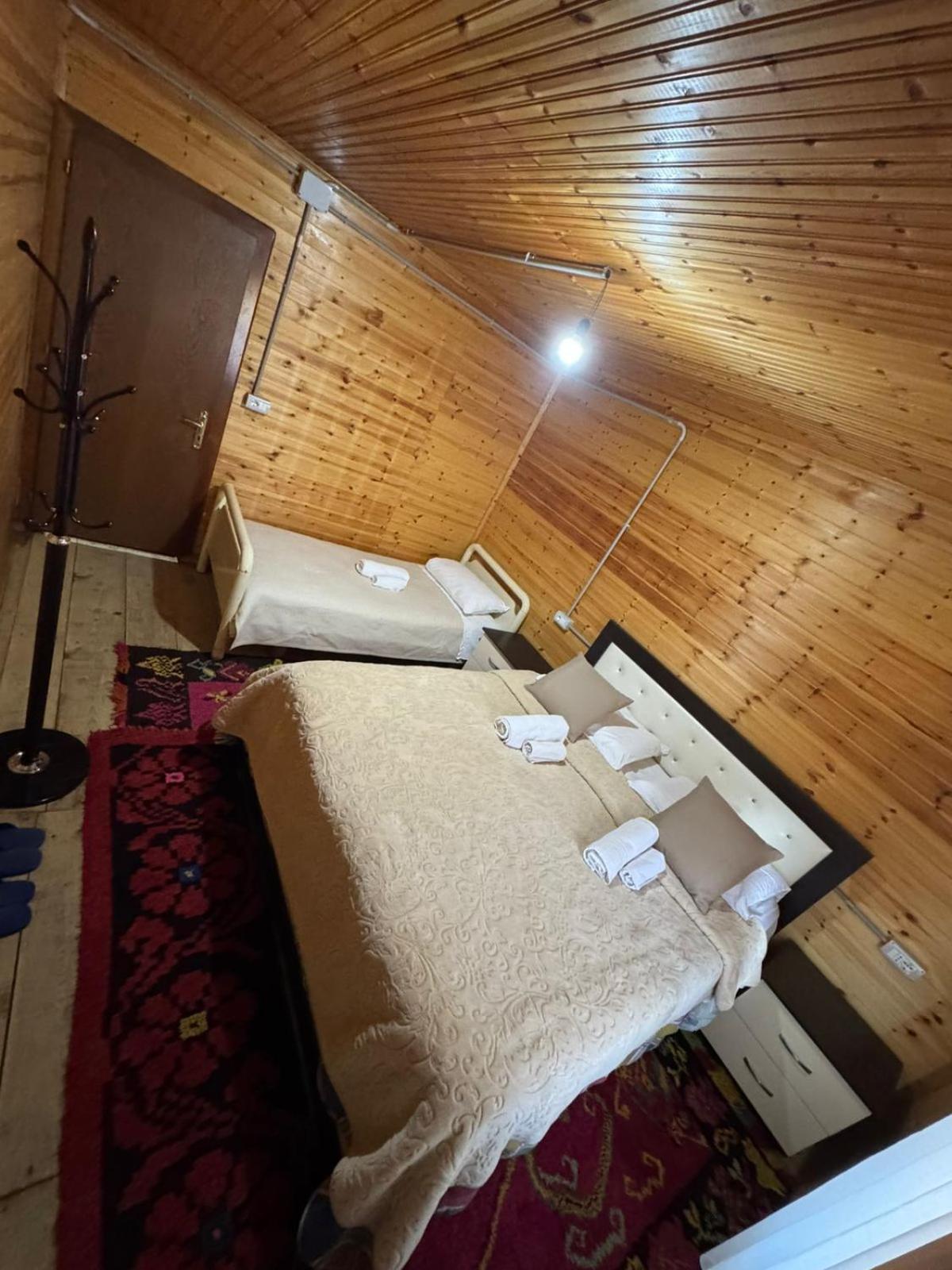 Hotel Bujtina Carku Theth Zewnętrze zdjęcie